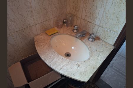 Casa à venda com 125m², 3 quartos e 2 vagas Casa à venda com 125m², 3 quartos e 2 vagasBanheiro da Suíte 2