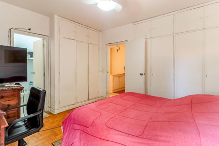 Casa para alugar com 220m², 3 quartos e 2 vagasSuíte