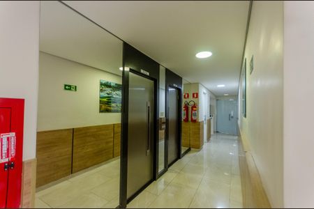 Apartamento à venda com 50m², 2 quartos e 1 vagaElevador