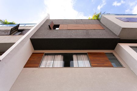 Casa para alugar com 140m², 3 quartos e 4 vagasFachada