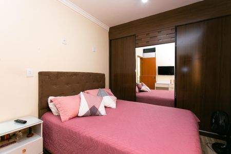 Casa para alugar com 140m², 3 quartos e 4 vagasSuíte