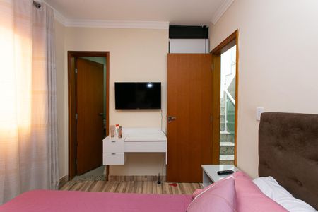 Casa para alugar com 140m², 3 quartos e 4 vagasSuíte