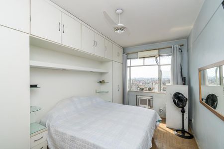 Apartamento à venda com 81m², 2 quartos e 1 vagaQuarto 1