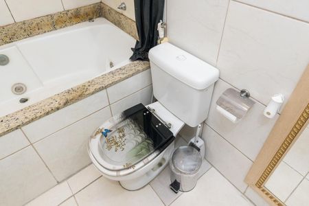 Apartamento à venda com 81m², 2 quartos e 1 vagaBanheiro