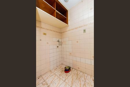 Apartamento para alugar com 60m², 2 quartos e sem vagaÁrea de Serviço