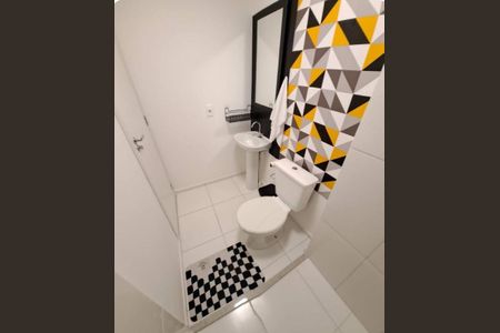 Apartamento para alugar com 26m², 1 quarto e sem vaga Apartamento para alugar com 26m², 1 quarto e sem vagaBanheiro