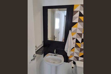 Apartamento para alugar com 26m², 1 quarto e sem vaga Apartamento para alugar com 26m², 1 quarto e sem vagaBanheiro