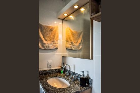 Apartamento à venda com 64m², 3 quartos e 1 vagaBanheiro da Suíte 