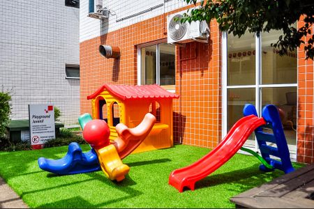 Apartamento à venda com 64m², 3 quartos e 1 vagaÁrea comum