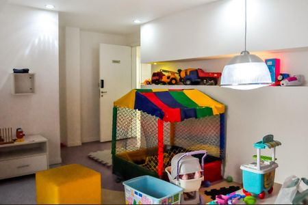 Apartamento à venda com 64m², 3 quartos e 1 vagaÁrea comum