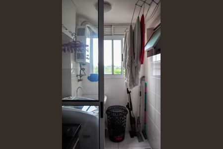 Apartamento à venda com 64m², 3 quartos e 1 vagaÁrea de Serviço