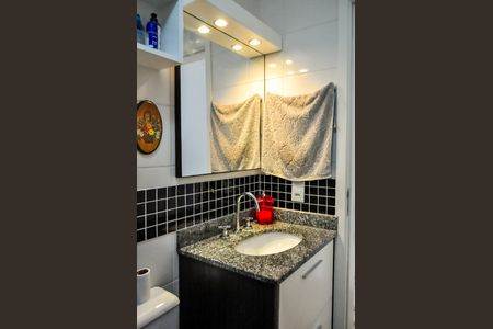 Apartamento à venda com 64m², 3 quartos e 1 vagaBanheiro