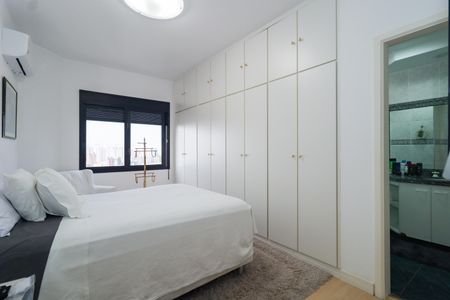 Apartamento à venda com 876m², 5 quartos e 5 vagasSuíte 2