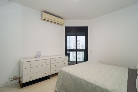 Apartamento à venda com 876m², 5 quartos e 5 vagasSuíte 1