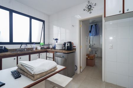 Apartamento à venda com 876m², 5 quartos e 5 vagasCozinha