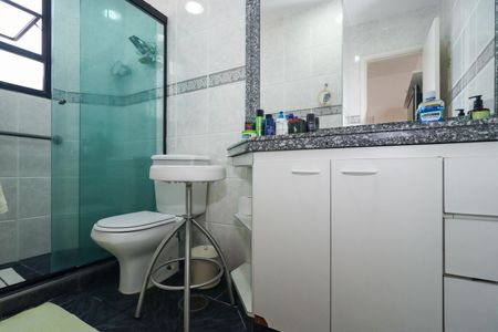 Apartamento à venda com 876m², 5 quartos e 5 vagasBanheiro da Suíte 2