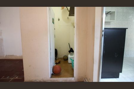 Casa à venda com 450m², 7 quartos e 5 vagasBanheiro de Serviço