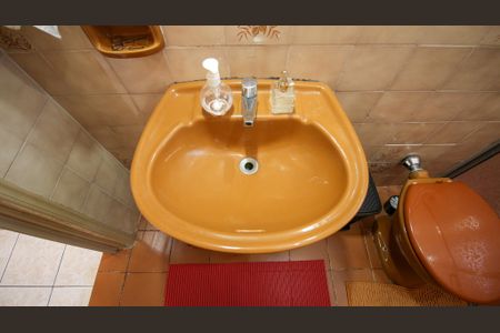 Casa à venda com 450m², 7 quartos e 5 vagascasa 2 Banheiro 