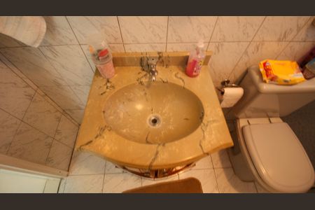 Casa à venda com 450m², 7 quartos e 5 vagasBanheiro 