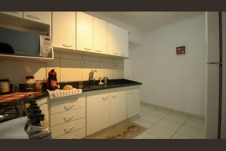 Casa à venda com 450m², 7 quartos e 5 vagasCozinha