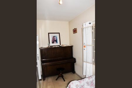 Casa à venda com 189m², 4 quartos e 3 vagas Casa à venda com 189m², 4 quartos e 3 vagasDetalhe - Quarto 03