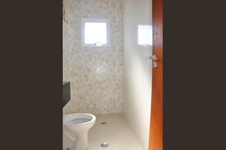 Casa à venda com 220m², 3 quartos e 2 vagas Casa à venda com 220m², 3 quartos e 2 vagasDetalhe - Suíte