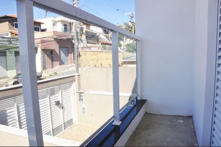 Casa à venda com 220m², 3 quartos e 2 vagas Casa à venda com 220m², 3 quartos e 2 vagasDetalhe - Varanda