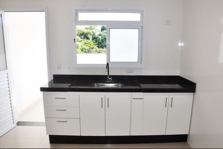 Casa à venda com 220m², 3 quartos e 2 vagas Casa à venda com 220m², 3 quartos e 2 vagasDetalhe - Cozinha