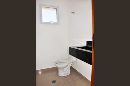 Casa à venda com 220m², 3 quartos e 2 vagas Casa à venda com 220m², 3 quartos e 2 vagasLavabo Sala