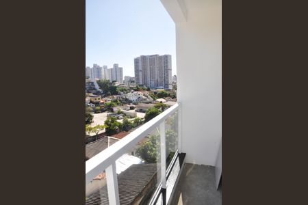 Casa à venda com 220m², 3 quartos e 2 vagas Casa à venda com 220m², 3 quartos e 2 vagasDetalhe - Varanda