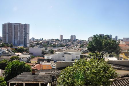 Casa à venda com 220m², 3 quartos e 2 vagas Casa à venda com 220m², 3 quartos e 2 vagasDetalhe - Vista do Quarto 03 com Suíte