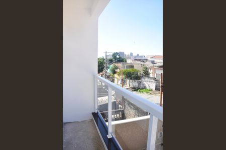 Casa à venda com 220m², 3 quartos e 2 vagas Casa à venda com 220m², 3 quartos e 2 vagasDetalhe - Varanda