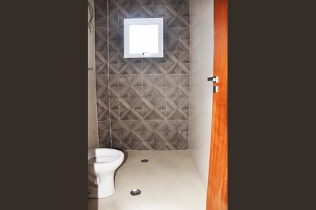 Casa à venda com 220m², 3 quartos e 2 vagas Casa à venda com 220m², 3 quartos e 2 vagasDetalhe - Suíte