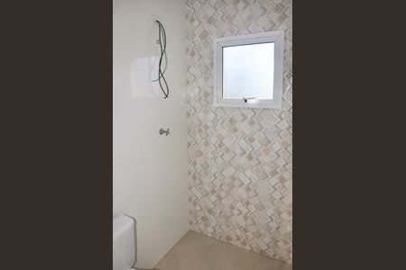 Casa à venda com 220m², 3 quartos e 2 vagas Casa à venda com 220m², 3 quartos e 2 vagasDetalhe - Suíte