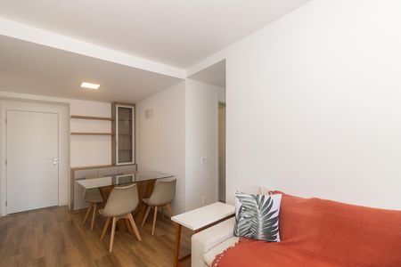 Apartamento para alugar com 74m², 3 quartos e 1 vaga Apartamento para alugar com 74m², 3 quartos e 1 vagaSala