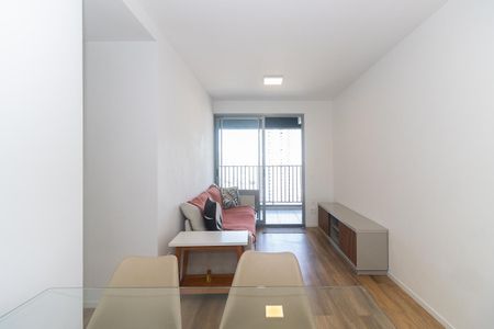 Apartamento para alugar com 74m², 3 quartos e 1 vaga Apartamento para alugar com 74m², 3 quartos e 1 vagaSala