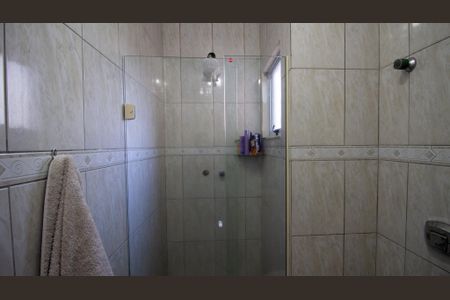 Casa de condomínio à venda com 285m², 3 quartos e 3 vagas Casa de condomínio à venda com 285m², 3 quartos e 3 vagasBanheiro Social