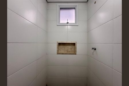 Apartamento para alugar com 47m², 2 quartos e 1 vagaBanheiro da suíte 