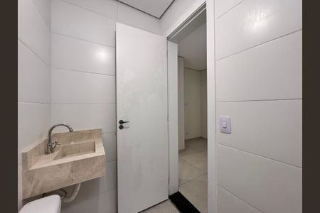 Apartamento para alugar com 47m², 2 quartos e 1 vagaBanheiro da suíte 