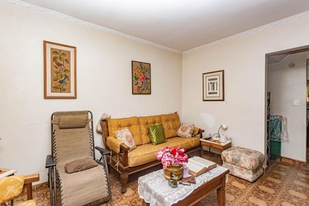 Casa à venda com 200m², 3 quartos e 2 vagasSala