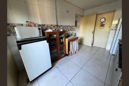Apartamento à venda com 110m², 3 quartos e sem vagaCozinha