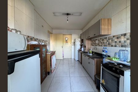 Apartamento à venda com 110m², 3 quartos e sem vagaCozinha