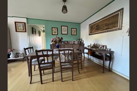 Apartamento à venda com 110m², 3 quartos e sem vagasala