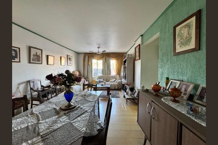 Apartamento à venda com 110m², 3 quartos e sem vagasala