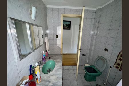 Apartamento à venda com 110m², 3 quartos e sem vagaBanheiro