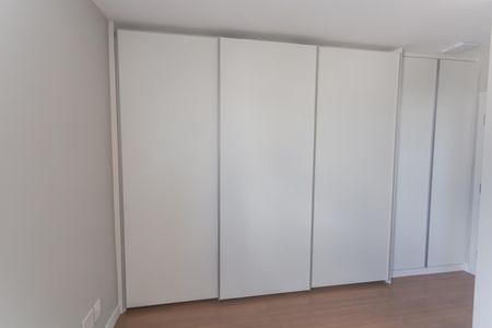 Apartamento para alugar com 64m², 2 quartos e 2 vagasArmário da Suíte
