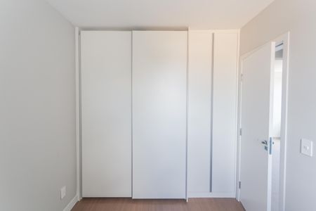 Apartamento para alugar com 64m², 2 quartos e 2 vagasArmário do Quarto 2