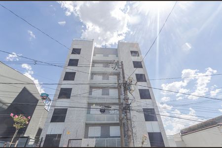 Apartamento para alugar com 64m², 2 quartos e 2 vagasFachada