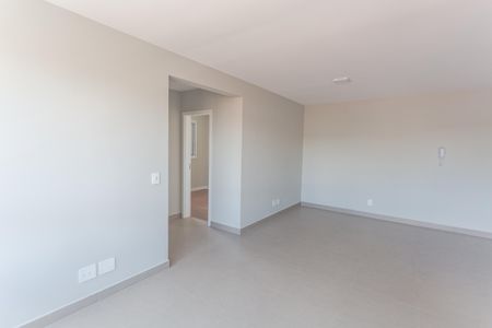 Apartamento para alugar com 64m², 2 quartos e 2 vagasSala