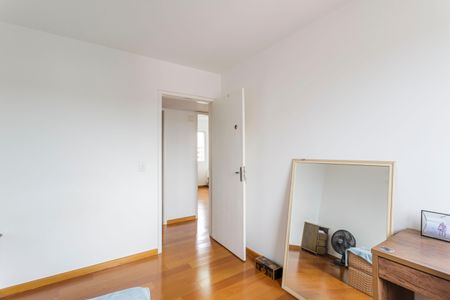 Apartamento para alugar com 110m², 3 quartos e 1 vagaQuarto 2